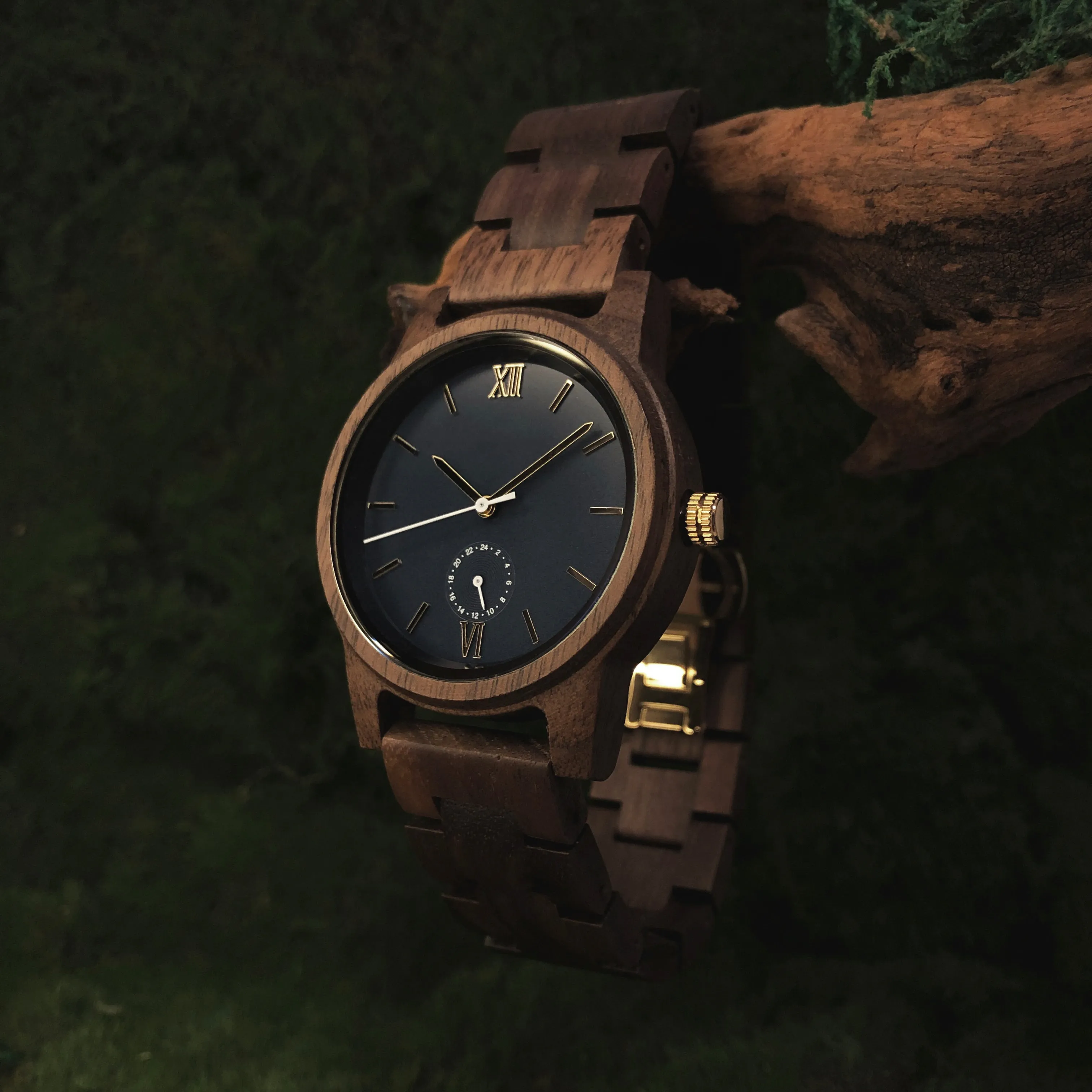 Goblins - Blue Face Walnut Minimal Watch