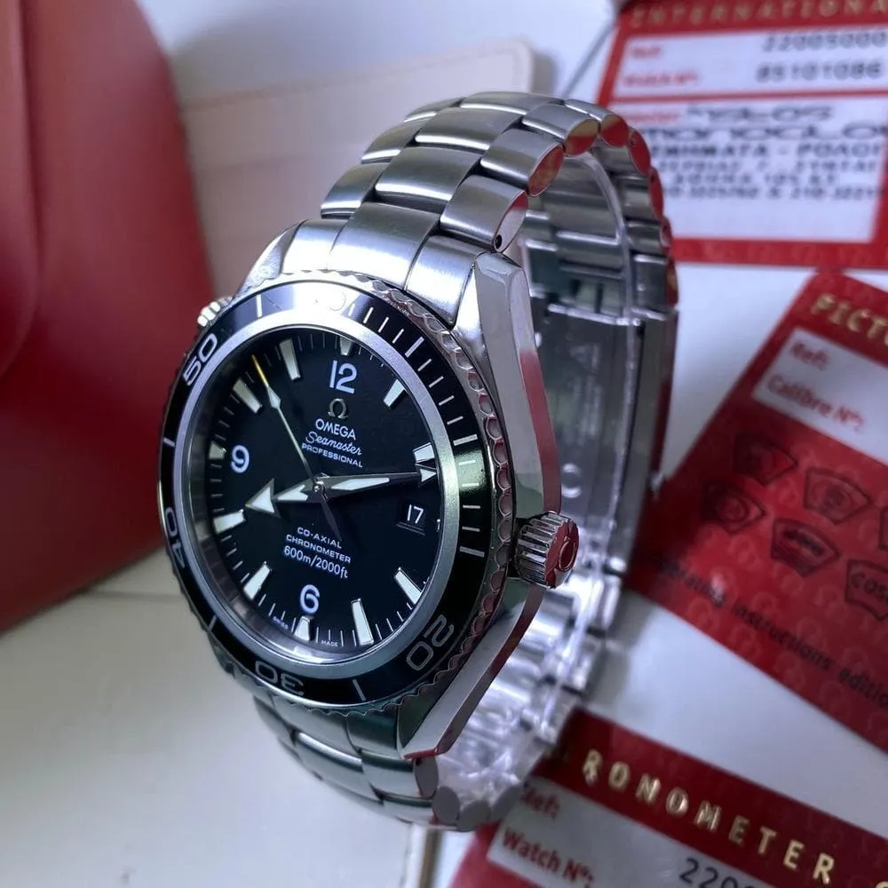 Omega Seamaster Planet Ocean 22005000 2500XL (2011)